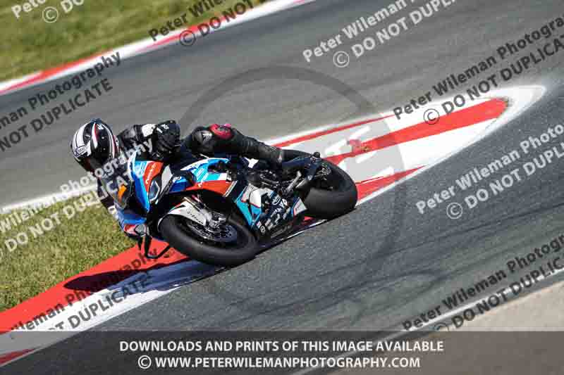 cadwell no limits trackday;cadwell park;cadwell park photographs;cadwell trackday photographs;enduro digital images;event digital images;eventdigitalimages;navarra;no limits trackdays;peter wileman photography;racing digital images;trackday digital images;trackday photos